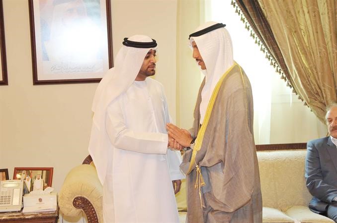 رئيس مجلس الامة مرزوق الغانم يقدم التعازي	 اسامة ابو عطية﻿