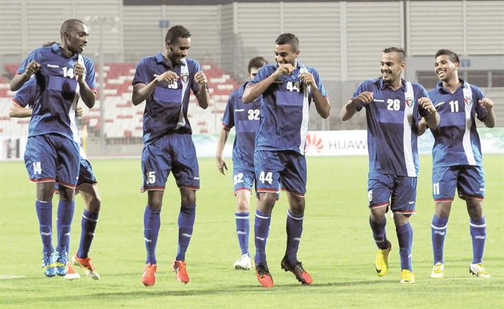 لاعبو الازرق الاولمبي يريدون بلوغ نصف نهائي البطولة 