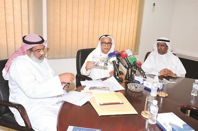 براك الصبيح متحدثا خلال المؤتمر الصحافي سعود سالم