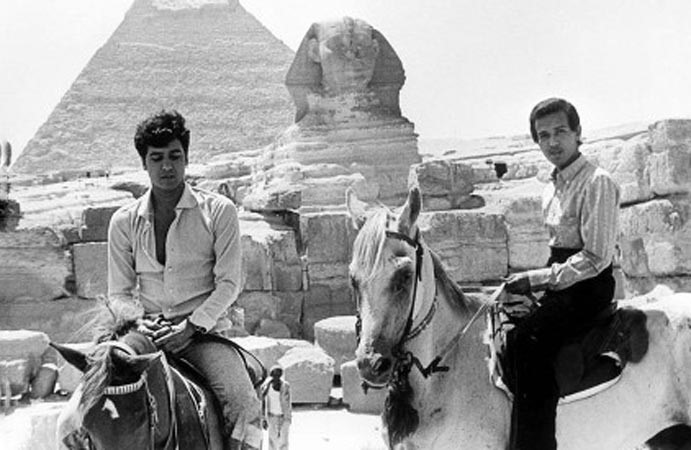 صورة نادرة لمحمد عبده
