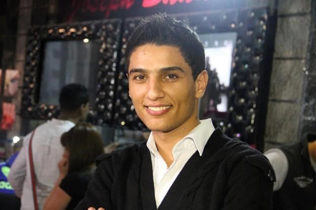 محمد عساف يغني فنان العرب