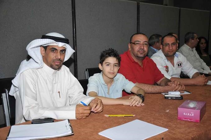 متابعة من الصحافيين ويبدو الزميل اسامة دياب