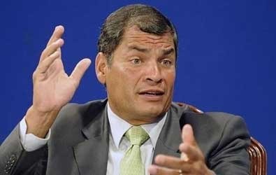 الإكوادور: سندرس طلب منح سنودن اللجوء السياسي في حال تقديمه
