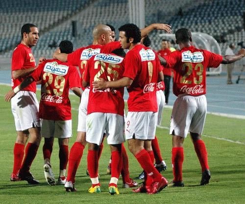 الأهلي يترقب موقف الجهات الأمنية المصرية بشأن تأمين مباراة «الفراعنة» وغينيا