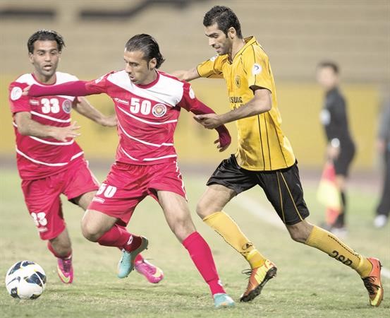 خالد القحطاني في مواجهة سابقة امام الشرطة بدوري المجموعات