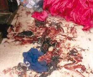 بالصور.. تفاصيل الجريمة التي هزت السعودية : "الأب القاتل" أيقظ أسرته بـ"التناوب" وذبحهم بـ"دم بارد".. وغير نادم على جريمته