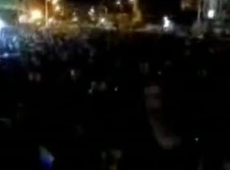 بالفيديو.. خطأ تقني للجزيرة يؤدي لفتح الميكروفونات .. والمذيع يقول لوزيرة الاعلام المصرية " هي بلد أبوكي " 