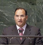 السفير منصور العتيبي