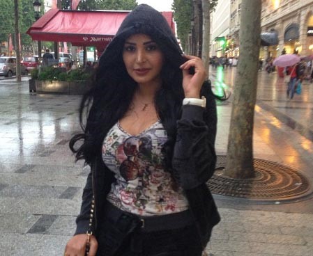 بالصور.. أمطار باريس تقود ريم عبدالله لمنافسة نانسي عجرم .. فمن يربح؟