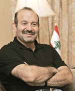 مصطفى علوش﻿