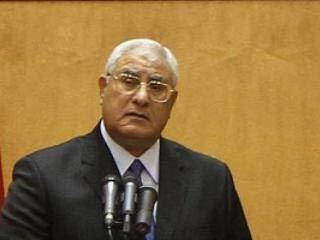 انتقادات لتشكيلة لجنة الـ 50 لتعديل الدستور المصري: الإسلاميون يصفونها  بـ «الإقصائية» ..و«القوى الثورية» تعتبرها «مجاملة»