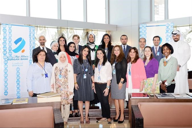  صورة جماعية من فعاليات اليوم العالمي للعمل الانساني ﻿