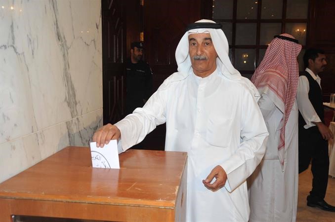 احد المزارعين خلال التصويت	 سعود سالم﻿