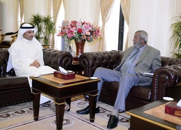 مرزوق الغانم مستقبلا عضو البرلمان الصومالي احمد عبدالله﻿