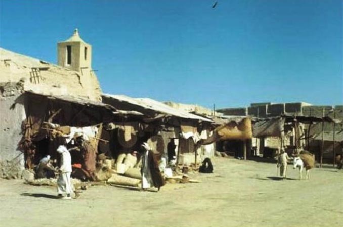سوق الكويت قديما والمسجد 51 1949 م