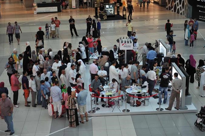 اقبال على المشاركة من رواد الافنيوز 	هاني عبدالله﻿