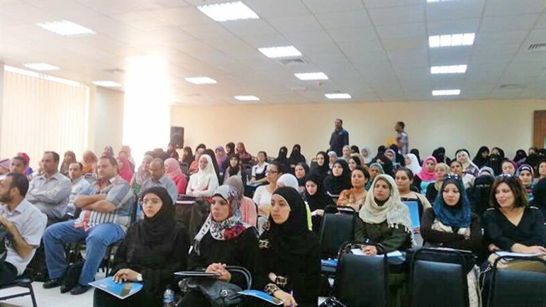 جانب من حضور المعلمين والمعلمات في منطقة الجهراء التعليمية