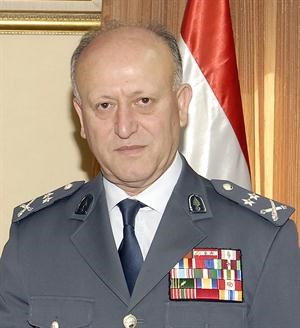 اللواء اشرف ريفي