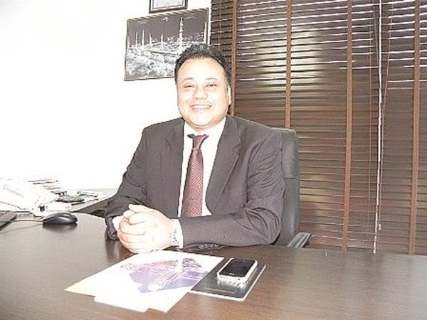 خلف المانع 