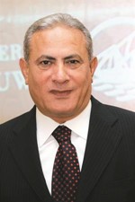  ايوب حميد
