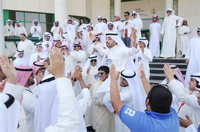 الطلبة المشاركون في الاعتصام