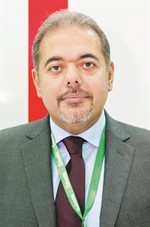 مصطفى مراد