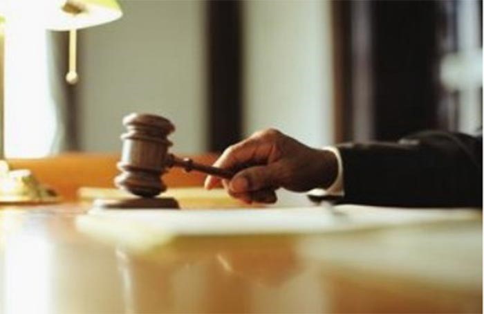 محكمة يمنية تبرئ 5 سعوديين من تهمة الانتماء لـ «القاعدة»