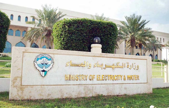 مصادر كهربائية: الربط الإلكتروني بين الوزارة والمكاتب الاستشارية لم يؤت ثماره