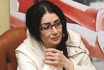 غادة عبدالرازق 