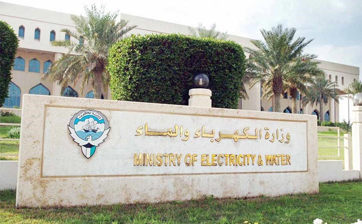 3 عقود لتطوير الشبكة الكهربائية بقيمة 13.8 مليون دينار