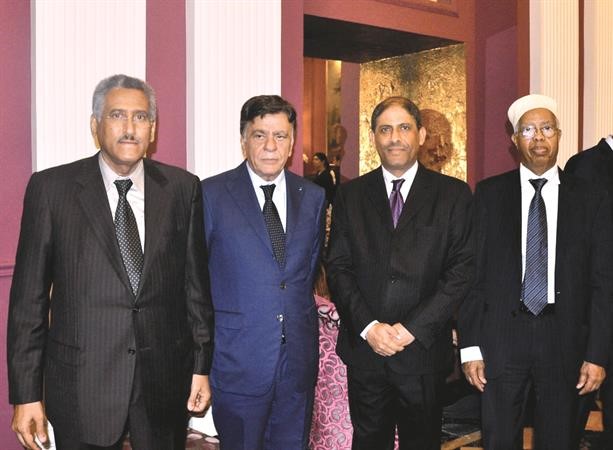 السفراء العرب في حفل توديع السفير الشيخ جابر الدعيج بمناسبة انتهاء فترة عمله في روما ﻿