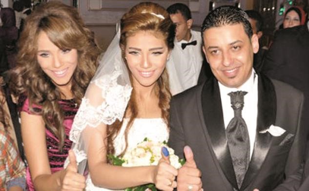 امينة في زفاف شقيقتها