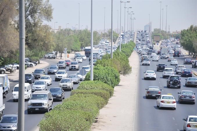 ازدحام المرور ازداد مع دوام رياض الاطفال