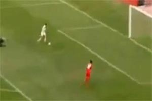 بالفيديو.. الدوري الجزائري يشهد اهدار أسهل فرصة للتسجيل في التاريخ 