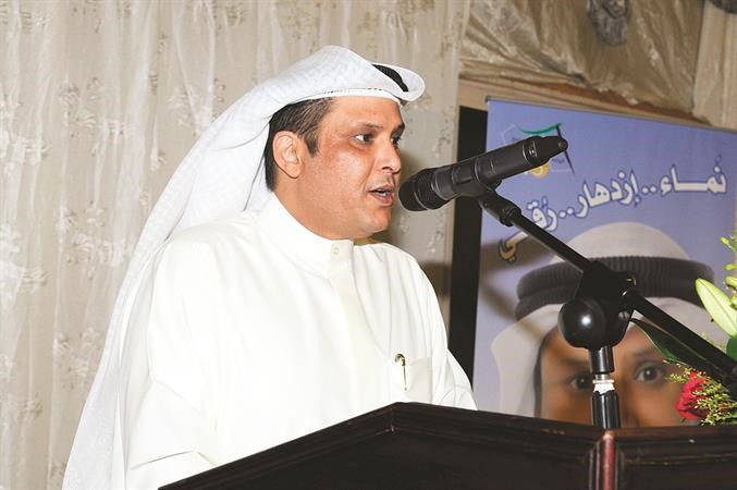 عبدالعزيز التويجري متحدثا عن اولوياته لتطوير الكويت قاسم باشا