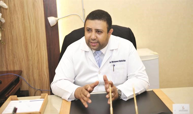 د.محمد عبدالله لـ «الأنباء»: شفط الدهون بالليزر يقلل من الكدمات ويساعد على شد أكبر للجلد