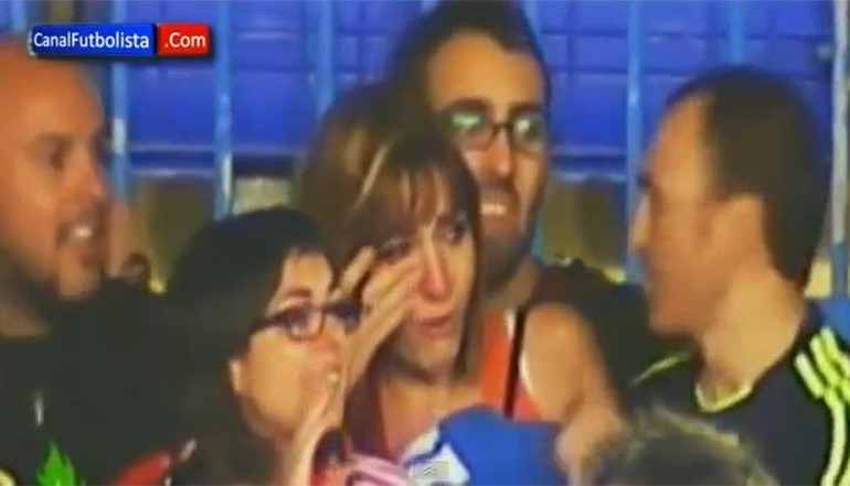 بالفيديو.. مجنونة كريستيانو رونالدو تبكي 