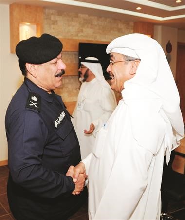 نائب رئيس التحرير عدنان الراشد مرحبا بالضيف﻿