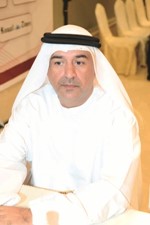 مدير مهرجان ايام الشارقة المسرحية احمد بورحيمة﻿