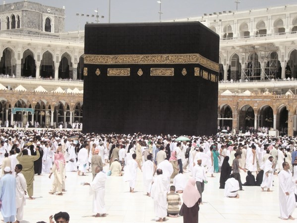 الكوس: من أدى المناسك ولم يرفث ولم يفسق وترك الرياء وكانت نفقته حلالاً فحجه مبرور