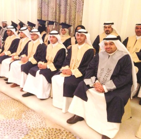 جانب من الخريجين