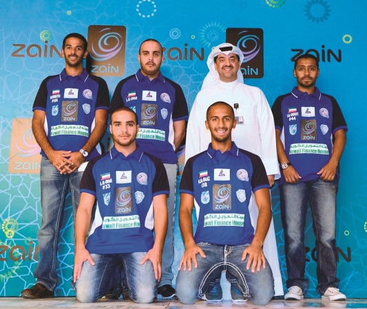 جانب من رعاية زين لمنتخب الكويت للدراجات المائية﻿