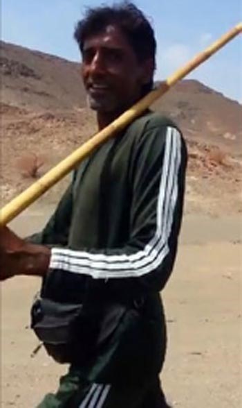 بالفيديو.. باكستاني يمشي 6000 كلم بمدة 104 أيام لأداء الحج