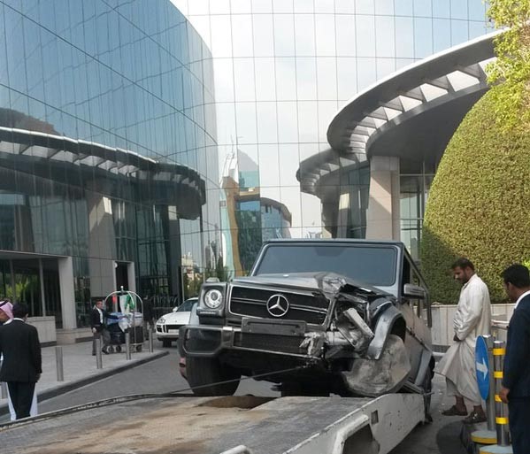 السعودي صاحب سيارة "أغبى حادث بالعالم" يطالب بـ"إرجاعها كما كانت"!