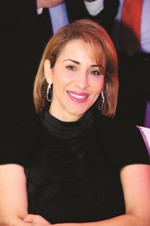 منال عمر﻿