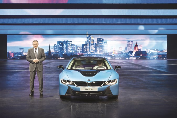 انطلاق «BMW i8» في معرض فرانكفورت الدولي للسيارات 2013