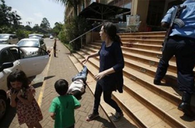 الشباب الصومالية تتبنى مقتل 59 في كينيا 