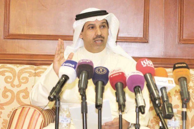 د حمود فليطح متحدثا خلال المؤتمر لوسائل الاعلام ﻿