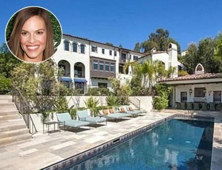 تجولي داخل منزل الممثلة Hilary Swank