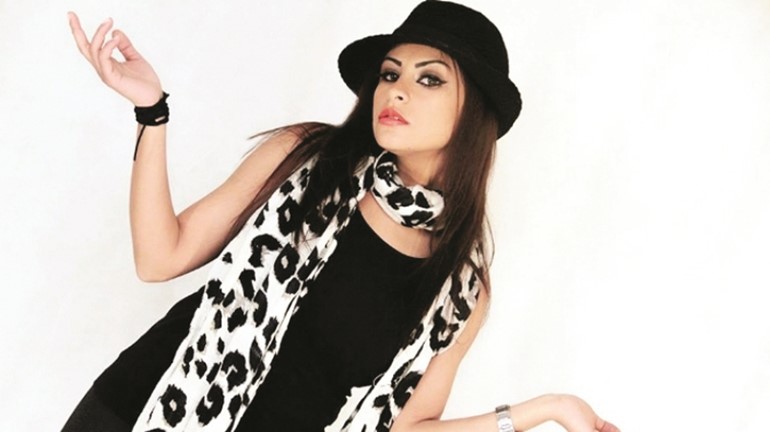 سارة زادة